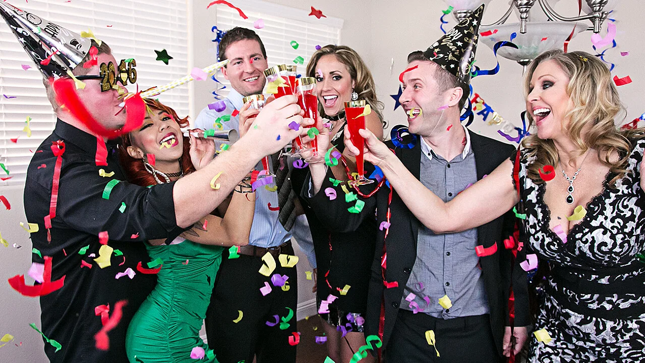 Eva Notty fucking in the bed with her big ass - Naughty America - 14799