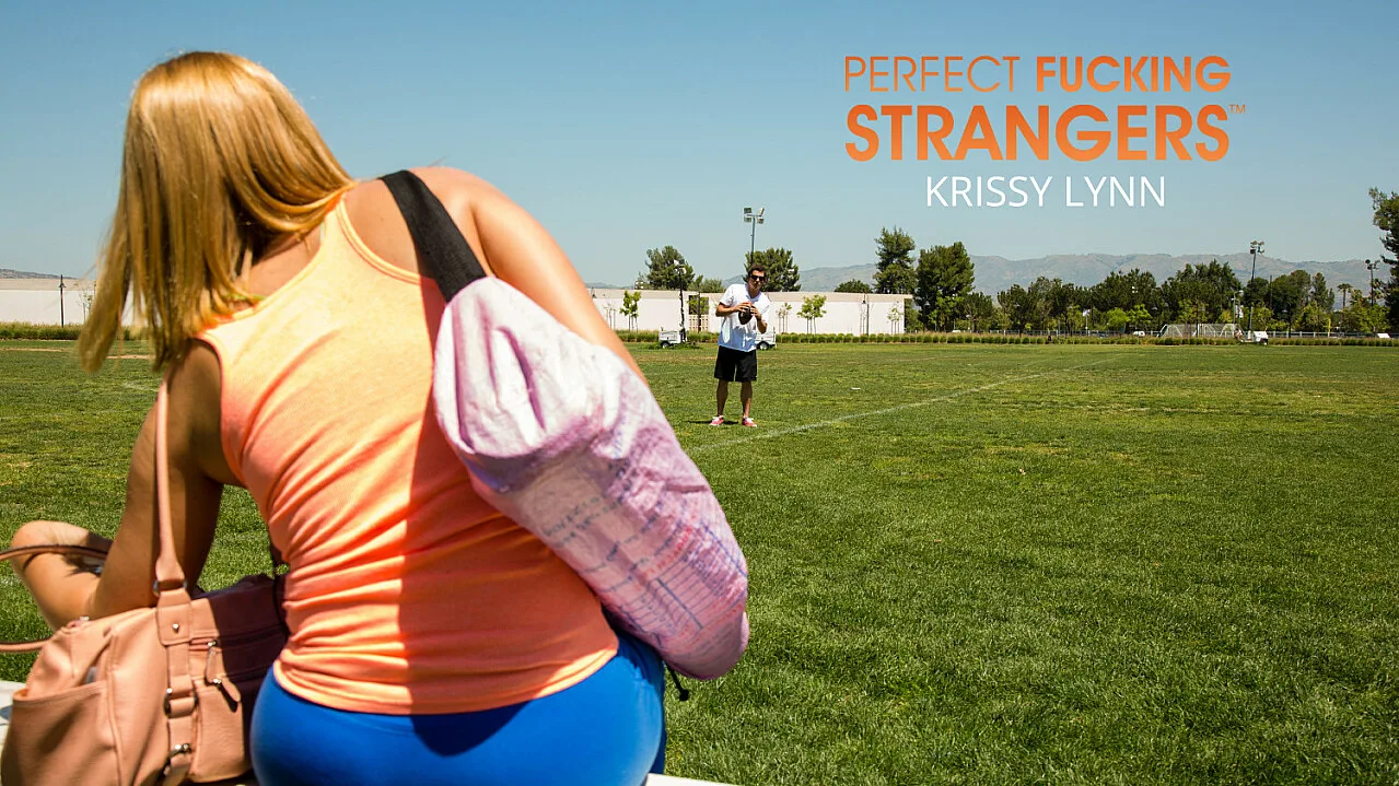 Krissy Lynn gets her wet pussy fucked by a stranger - Naughty America - 19943