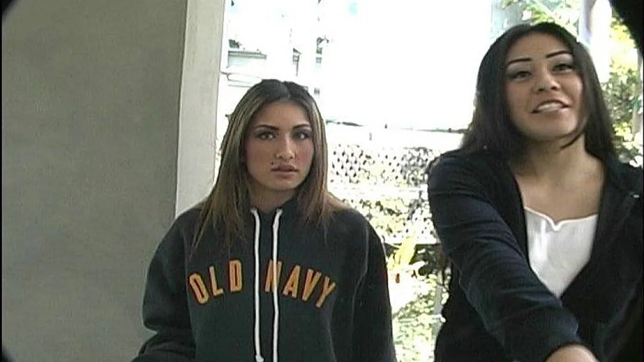 Stranger Alexa fucking in the couch with her tattoos - Naughty America - 237