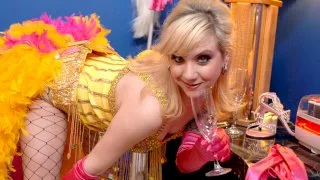 Pinky Lee fucking in the dressing room with her tattoos - Naughty America - 3015