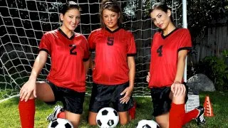 Carmen McCarthy fucking in the outdoors with her piercings - Naughty America - 3613