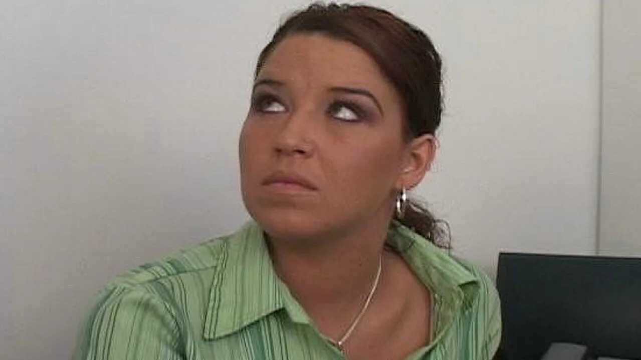 Co-worker Kelli Tyler fucking in the desk with her petite - Naughty America - 685