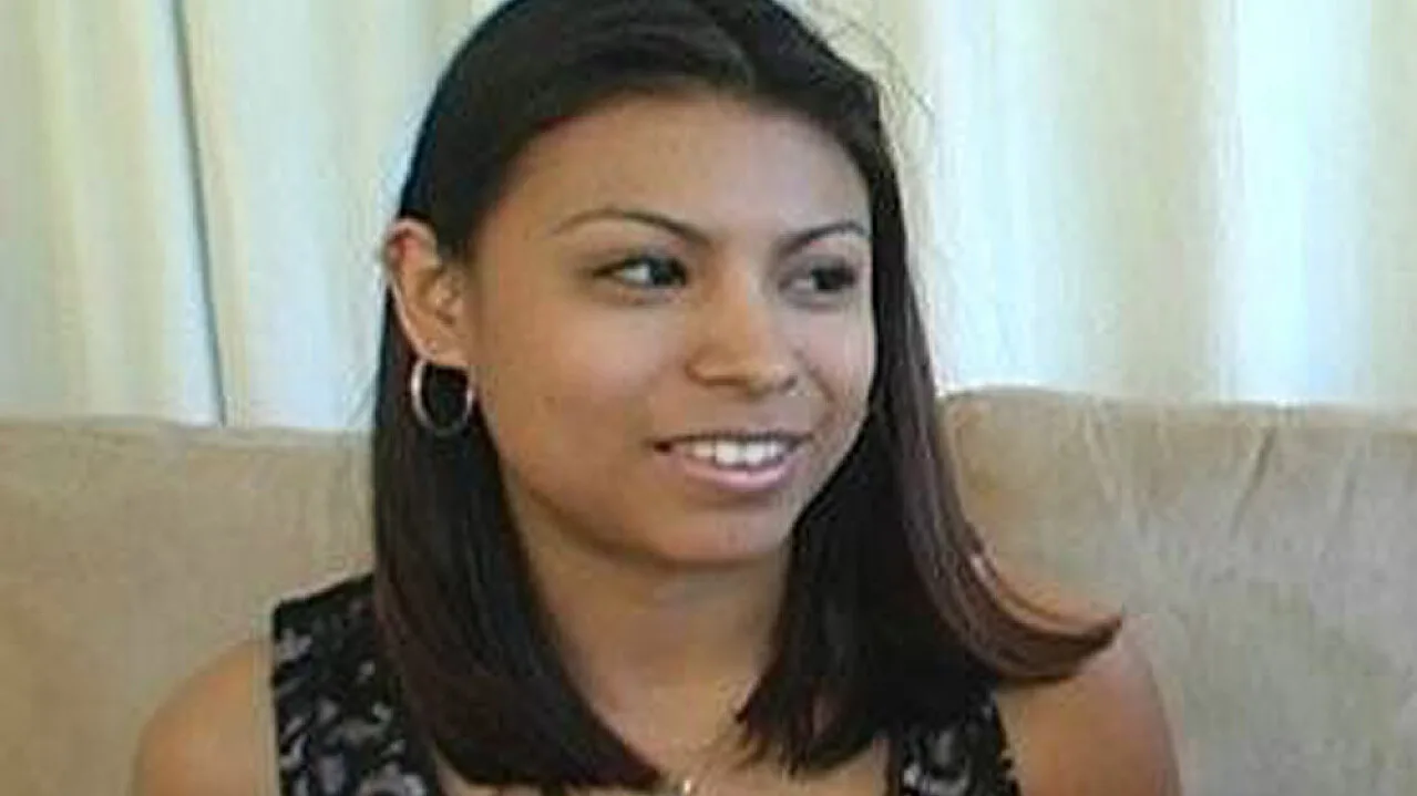 Megan Martinez fucking in the couch with her big ass - Naughty America - 803