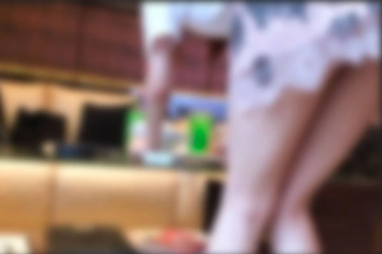 FC2PPV4658198 - JAV - 38348