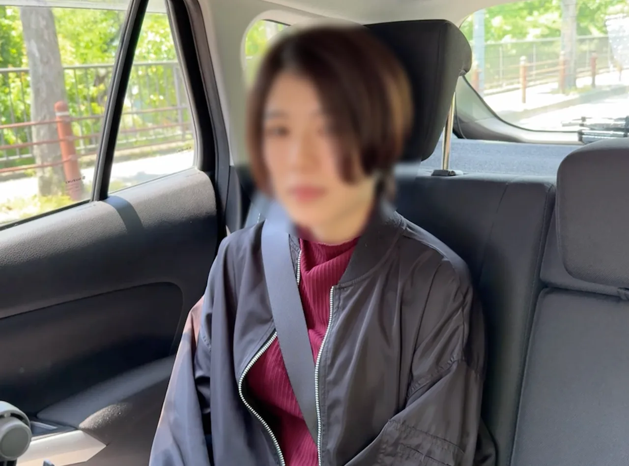 FC2PPV4702996 - JAV - 44757