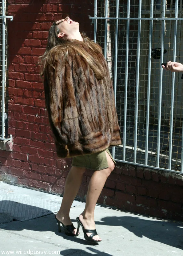 Alissa Ashley - Wired Pussy - 17001