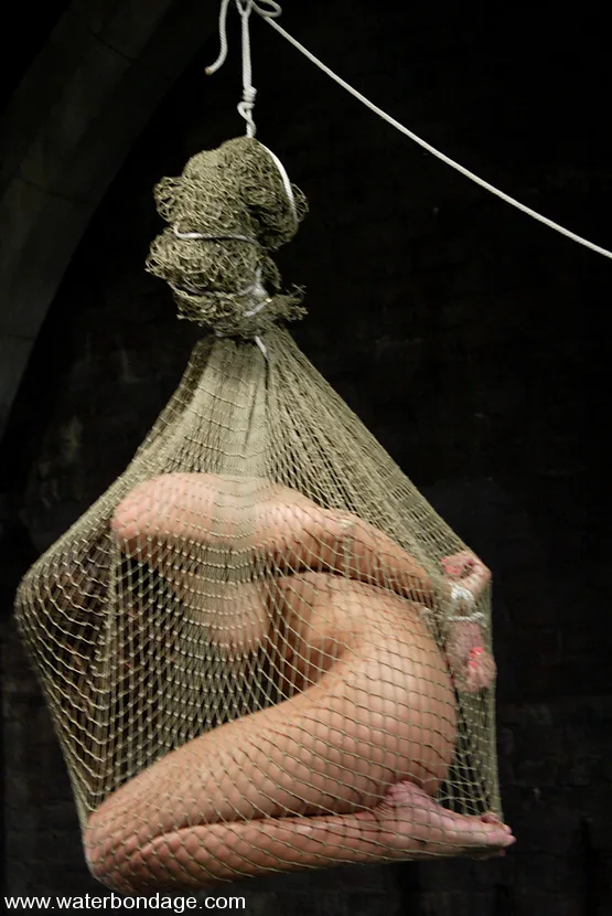 Keeani Lei - Water Bondage - 20857