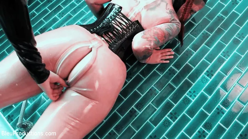 Rubber Doll Dance - Bleu Films - 25472