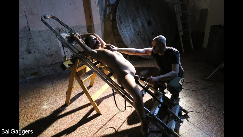 Daphne Klyde Ballgagged And Penetrated With A Big Dildo - Ball Gaggers - 25638