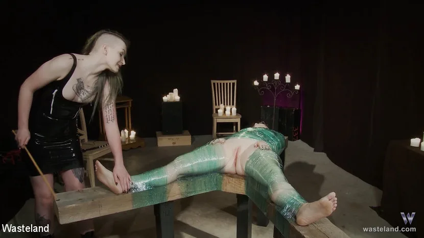 Turning The Paige: Chapter Six - Wasteland - 25950