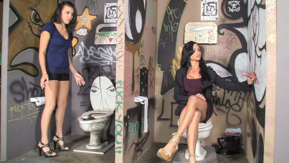 Mother And Daughter Cocksucking Contest #03, Scene #05 - Out Of The Family - 11900