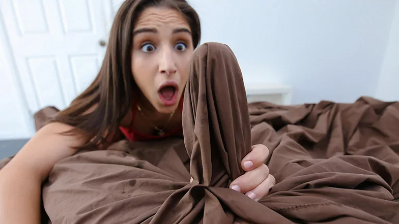 Knocking On Stepbros Morning Wood - Sis Loves Me - 13767