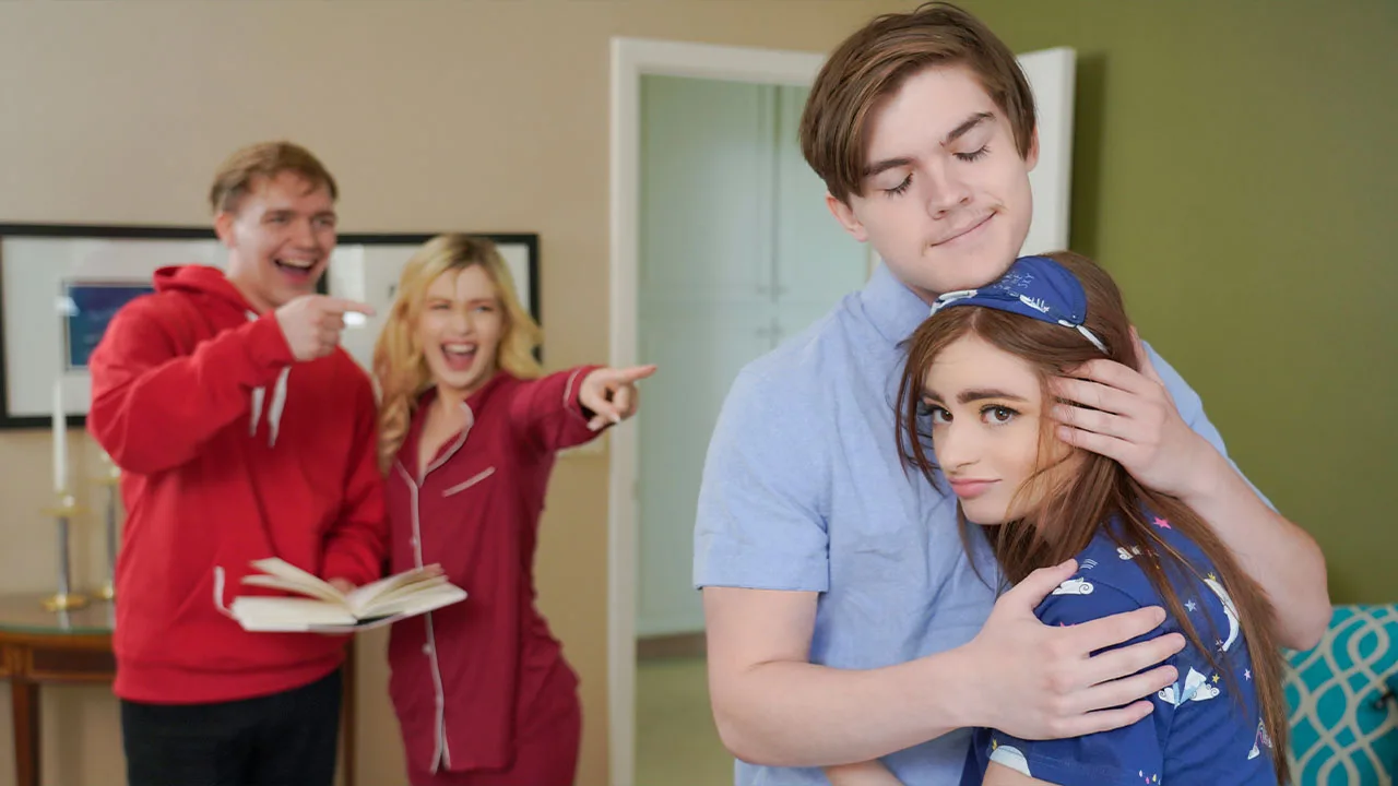 Passing First Base - Sis Swap - 20652