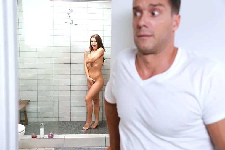 Evelin Stone & Ramon Nomar - Oct 24, 2017 - My Friend's Hot Girl - 11242