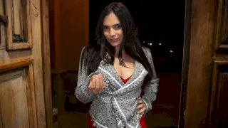 Tantalizing Purchase Offer - Property Sex - 25376