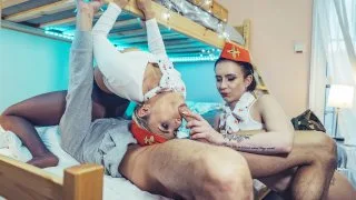 A Tight Layover - Fake Hostel - 25840