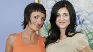 Lake Russell fucking in the couch with her big natural tits - My Friend's Hot Mom - 37379