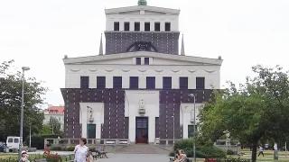 Mucha Museum Visit After Pussy Cancels Plans - Euro Sex Diary - 401311