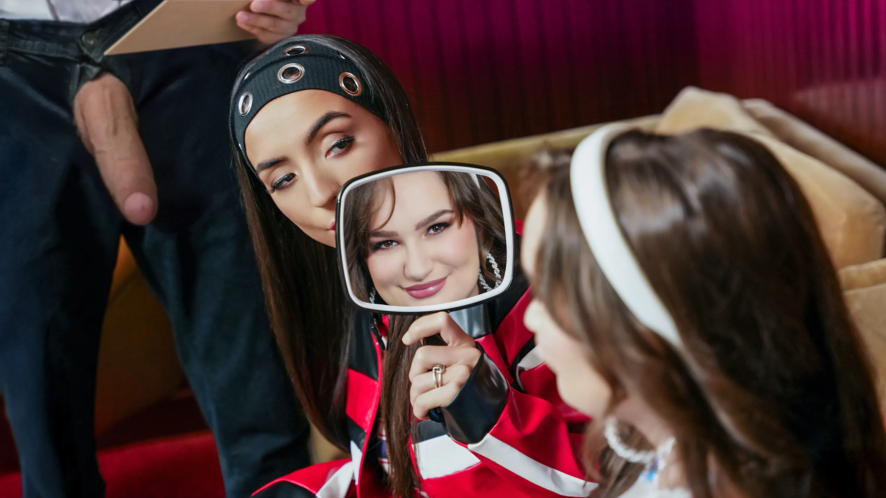 Friends Are Supposed To Share! Therapy Session Goes Wild - PervTherapy - 402329