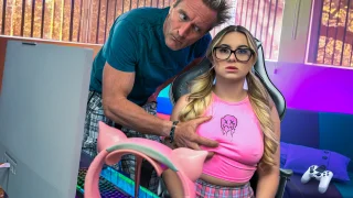 Chronically Online Gamer Girl Glitches Unless She Gets Dick - Freeuse Fantasy - 402775