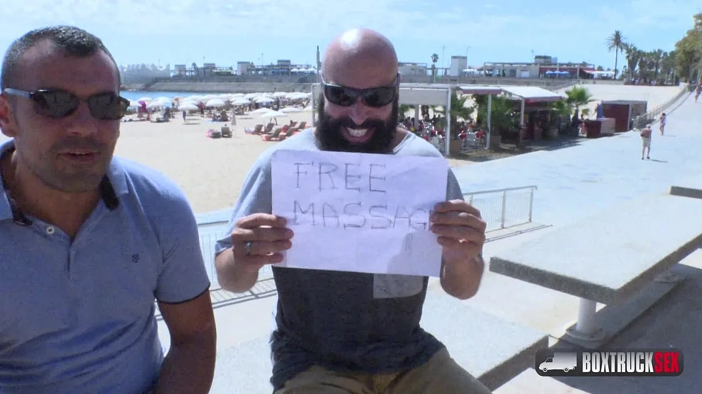 Liz Rainbow accepts a massage offer in Barcelona - Jan 25, 2018 - Box Truck Sex - 7274