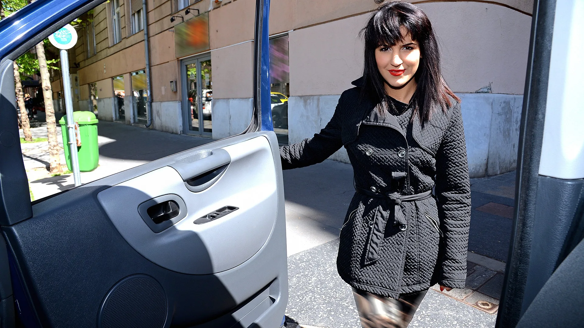 Demanding Teen Fucks In Car - Stranded Teens - 12328