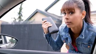 Sex Outside with Ebony Cutie - Stranded Teens - 12352