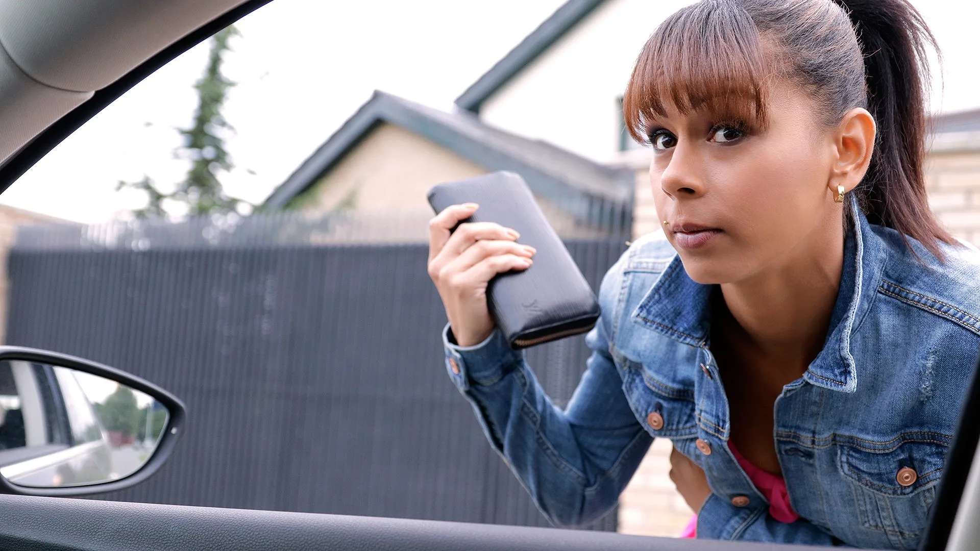 Sex Outside with Ebony Cutie - Stranded Teens - 12352