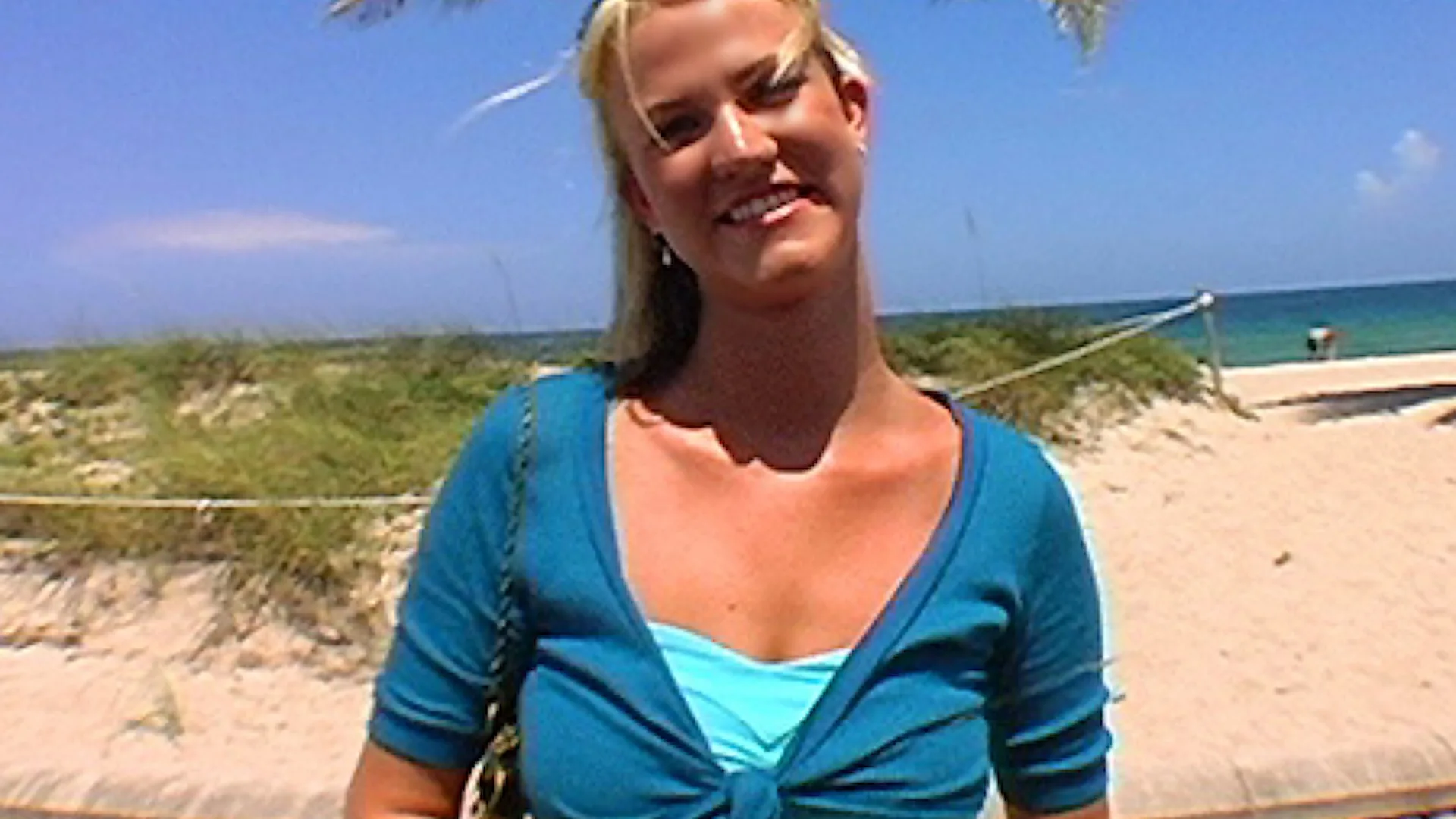 One is never enough - Bang Bus - 16125