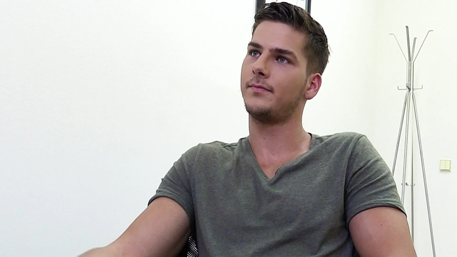 Dirty Scout 48 - [B]IGSTR - 7262