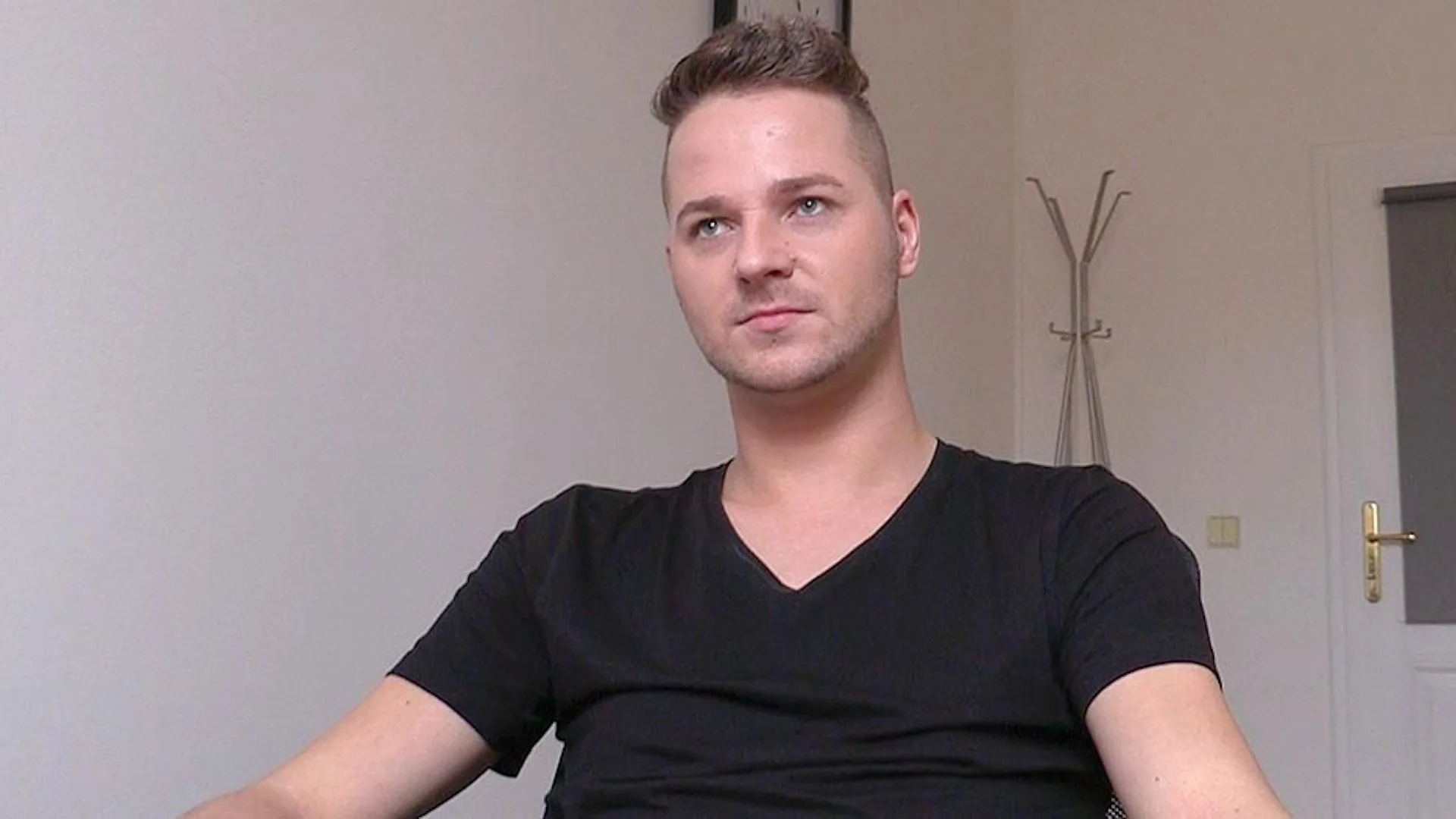 Dirty Scout 54 - [B]IGSTR - 7300