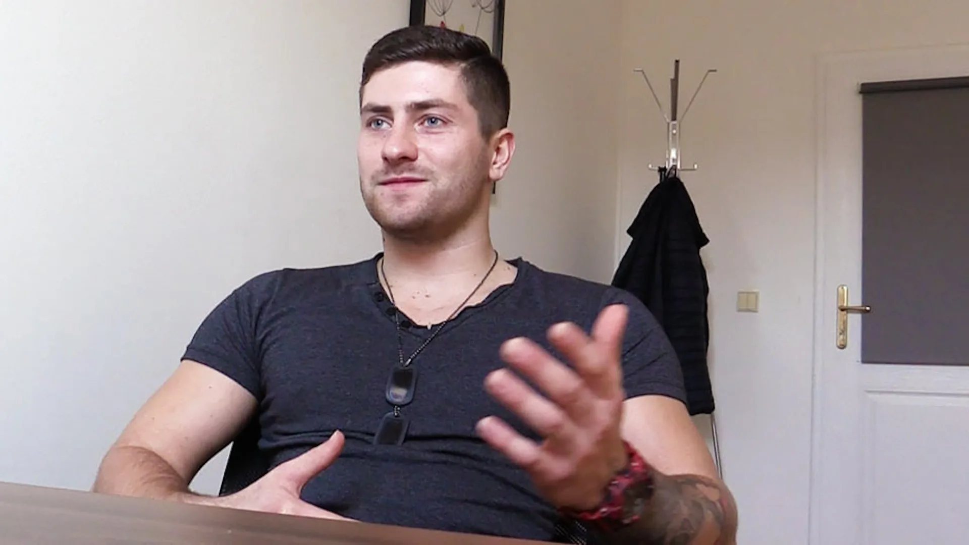 Dirty Scout 57 - [B]IGSTR - 7318