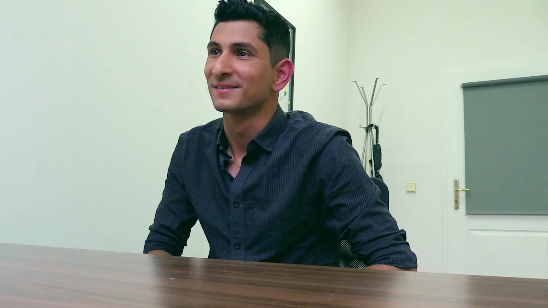 Dirty Scout 198 - [B]IGSTR - 8202