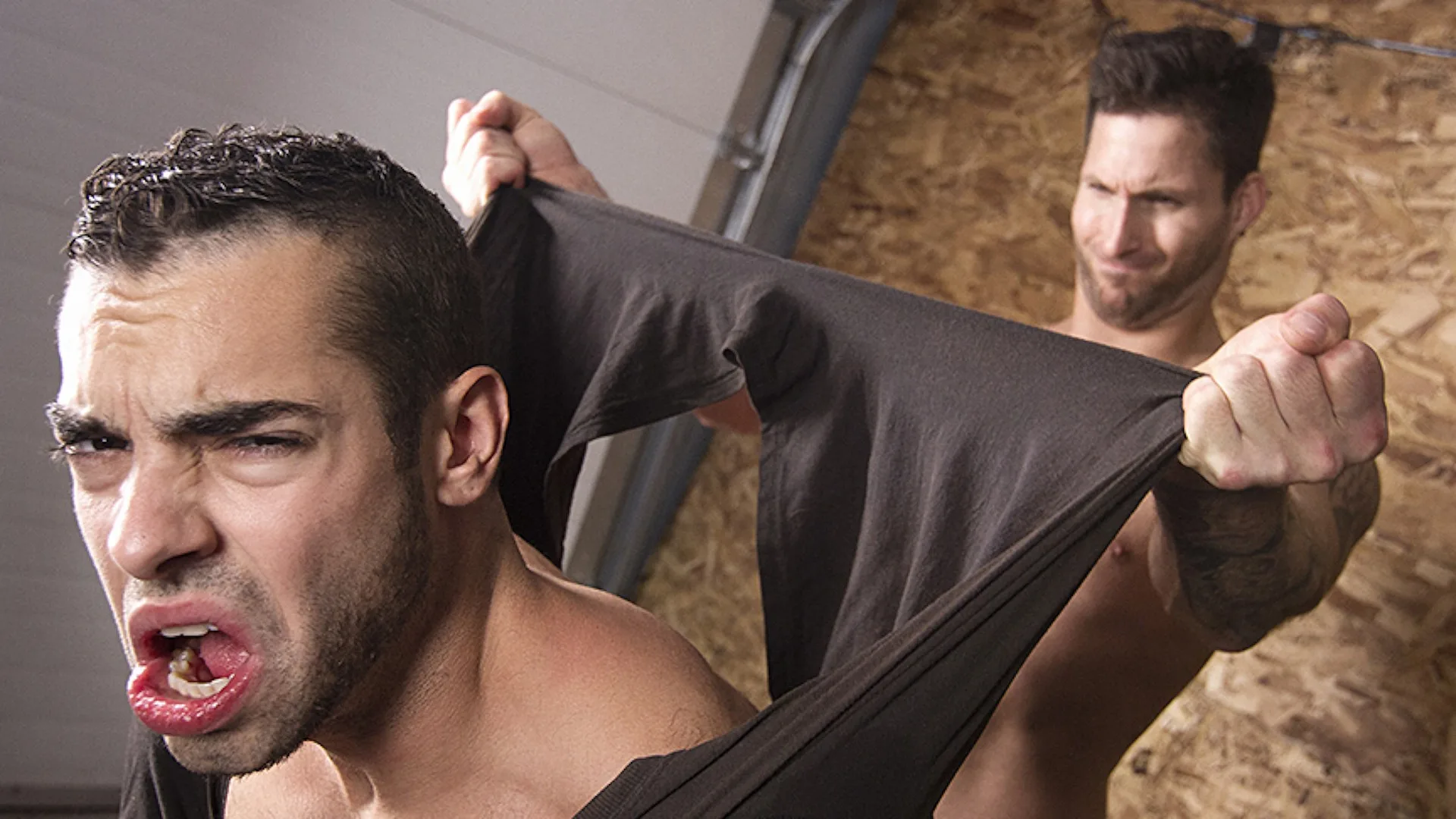 Grunts Part #2, Scene 1 - BROMO - 9588