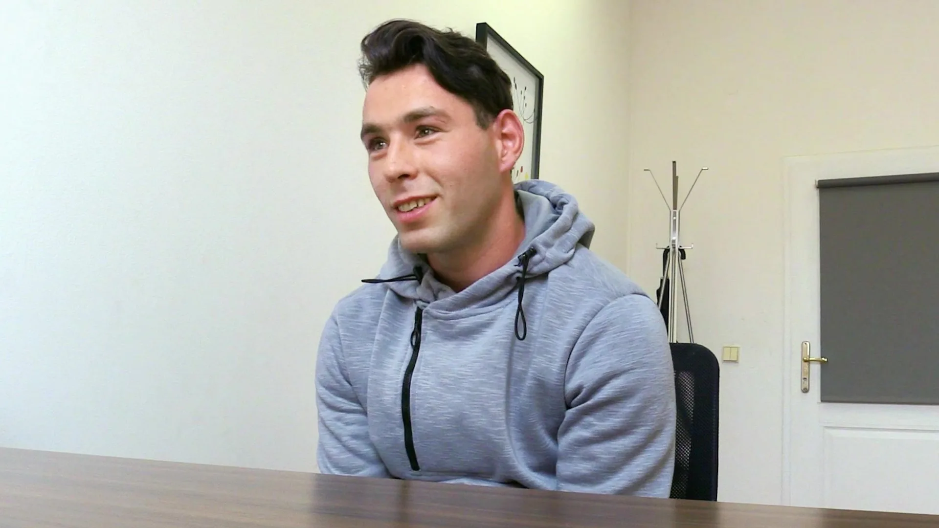 Dirty Scout 253 - [B]IGSTR - 12519