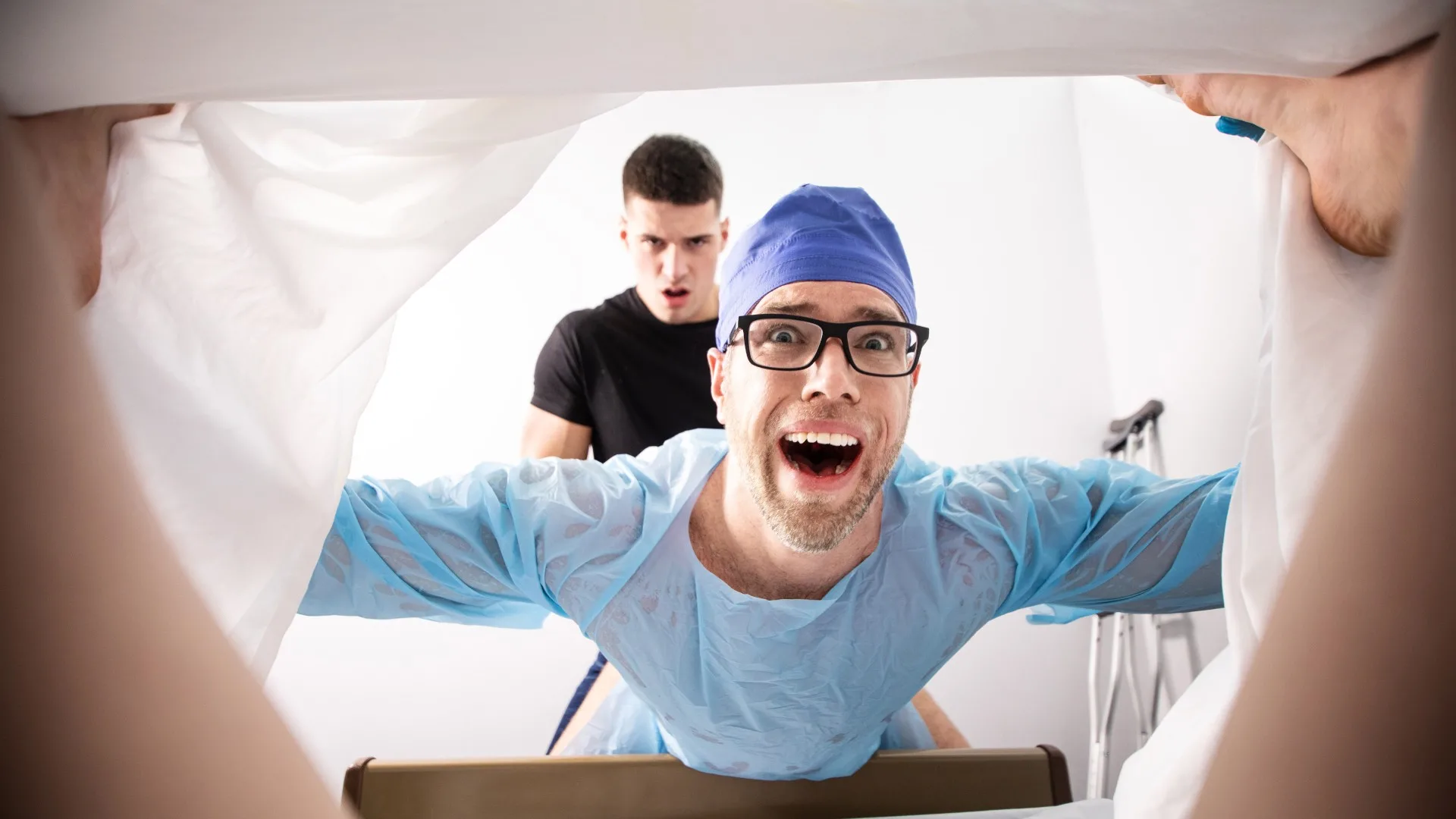 The Preggo & The Boys - MEN - 18765