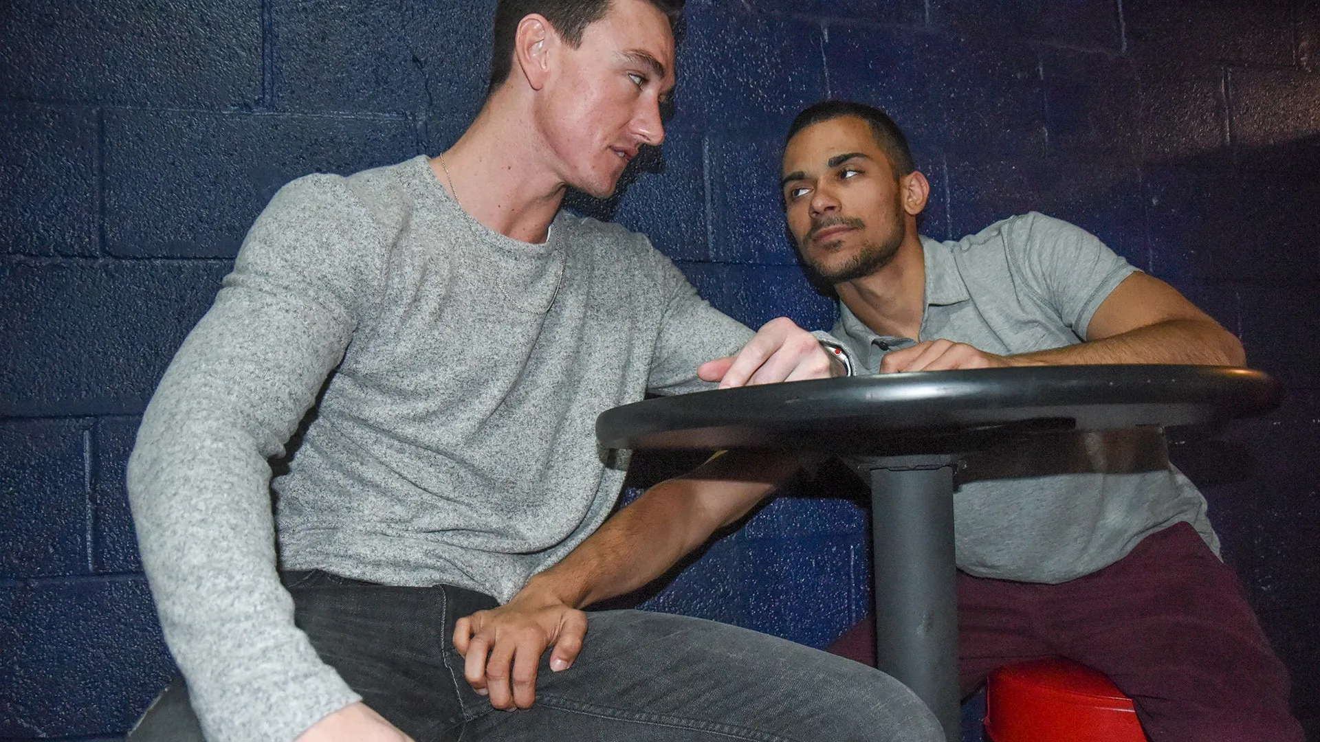 Dudes In Public 21 - Hotel Encounter - Reality Dudes - 19389