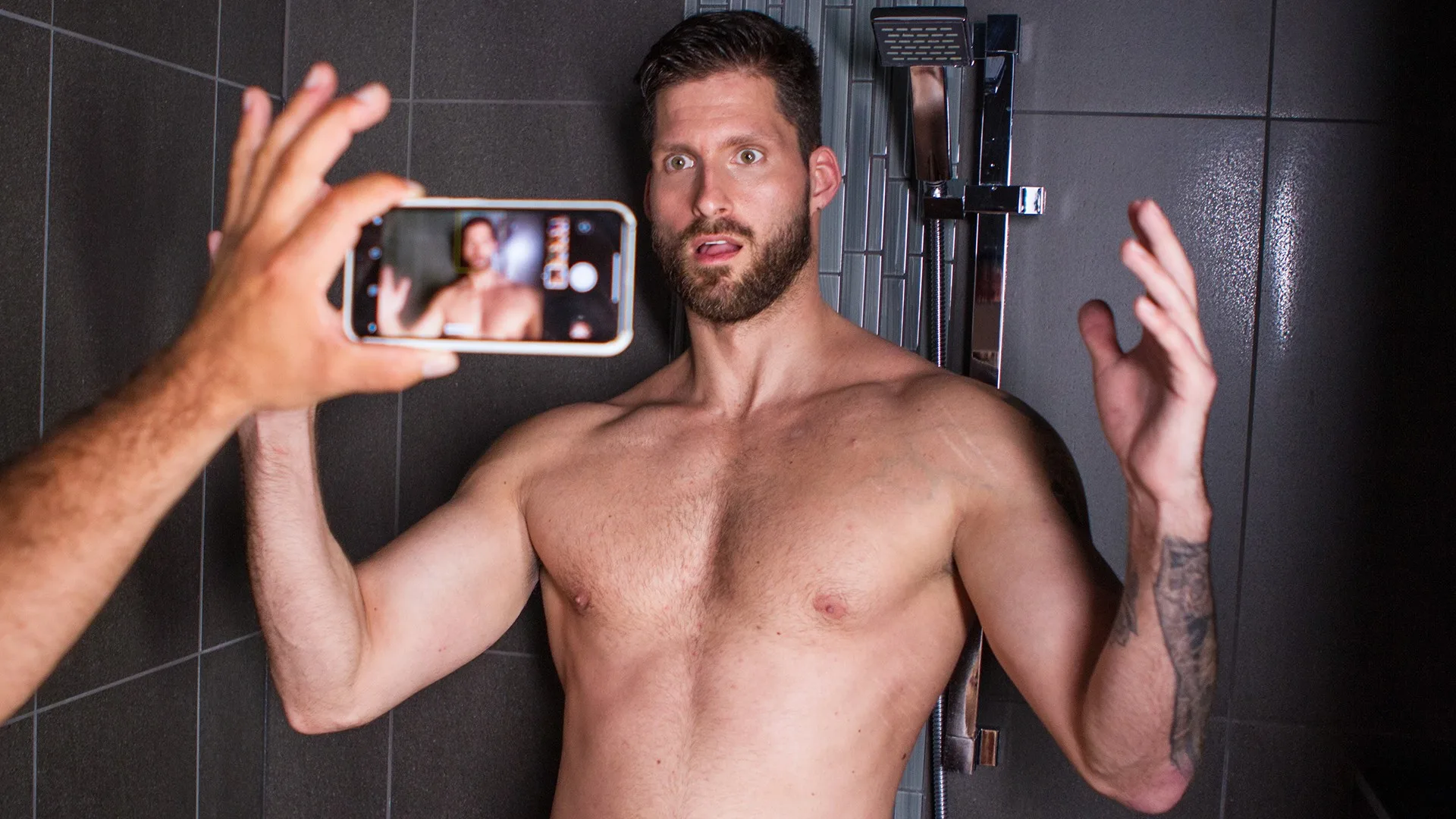 Dudes In Public 29 - Shower Peepers - Reality Dudes - 19477