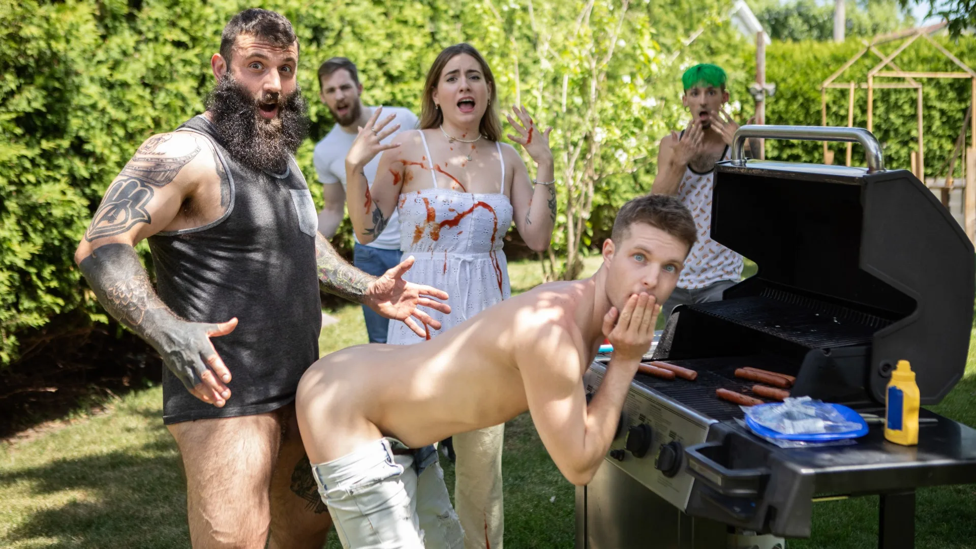 FamChaser 13: BBQ - Reality Dudes - 23253