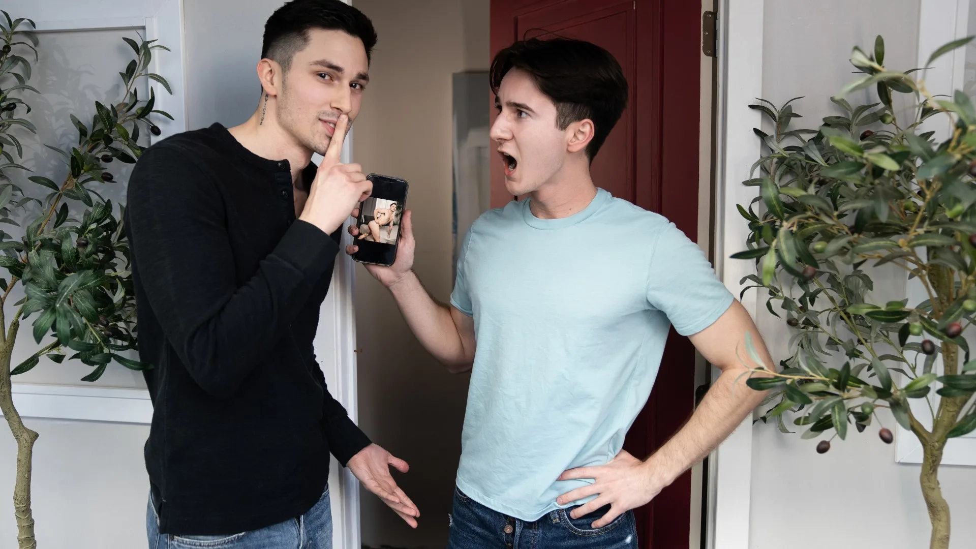 Catfished, Don't Care - MEN - 23374