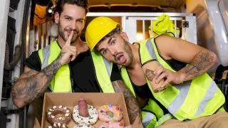 Nut On The Doughnut - MEN - 23386