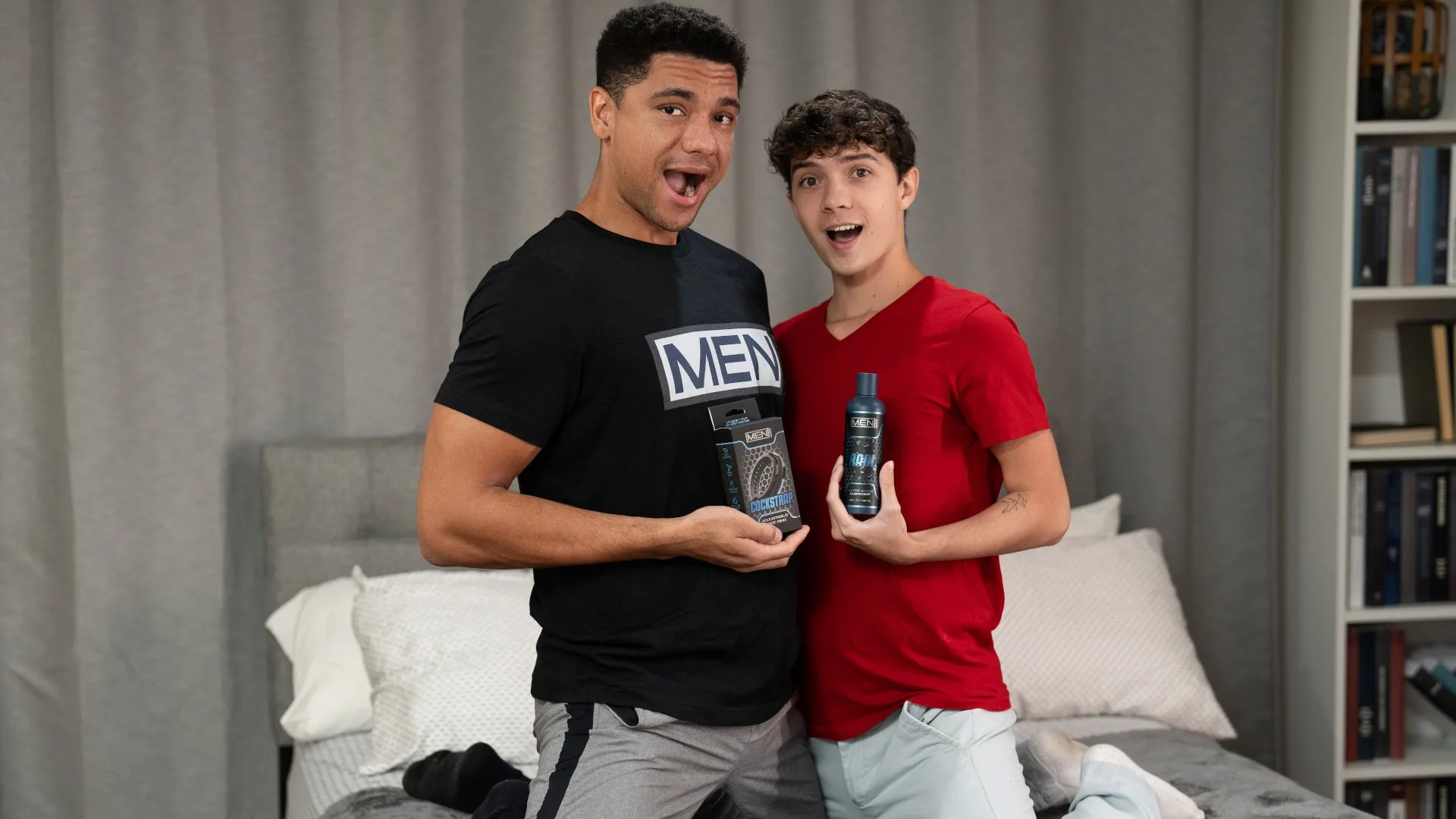 Unboxing MEN: Cockstrap - BlackMaleMe - 24088