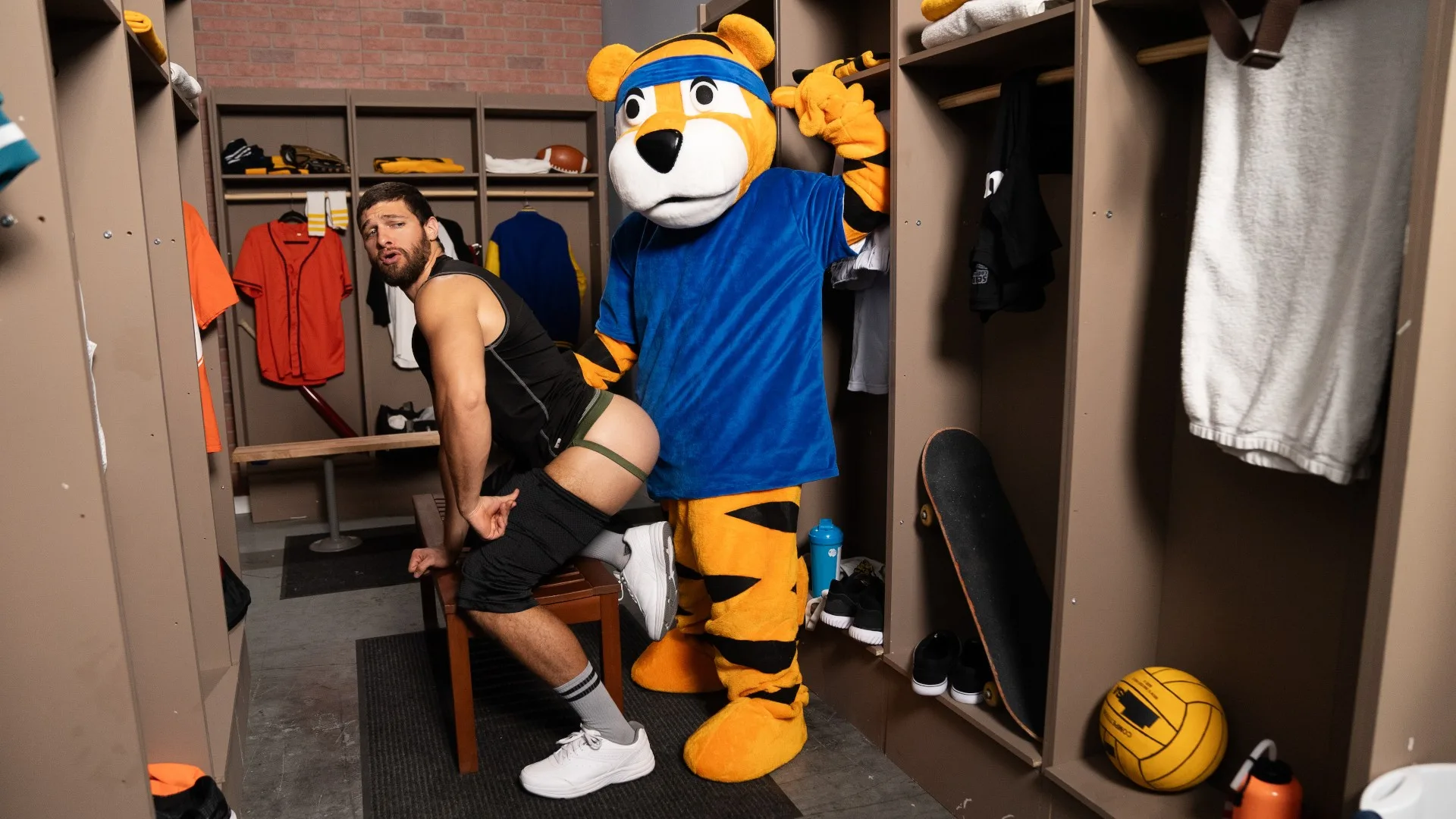 Fucked By The Mascot - MEN - 24128