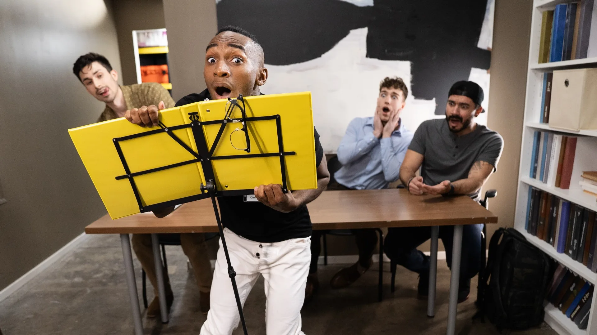 Champion's Circle Shakedown - MEN - 25226