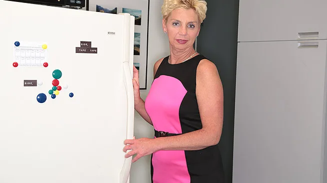 Mommy Issues - Over 40 Handjobs - 10429