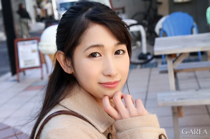 [696-EMI] Emi - R18 - 125469