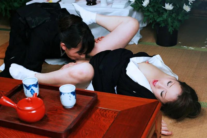 [PWIFE-776] The Terayama Sisters - R18 - 169535