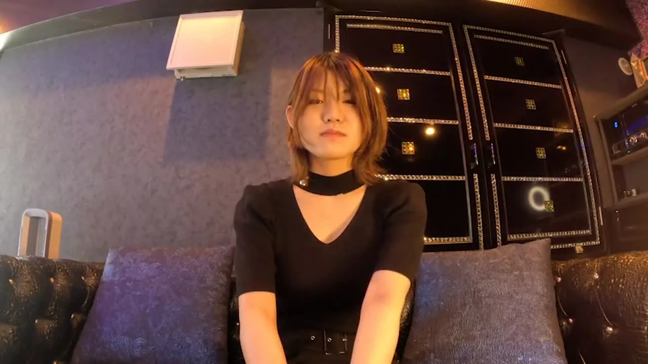 なおちゃん(18) クスコと内視鏡でピンクの膣内観察したり、アナルパールでいじめたり。最後は中出 - FC2 Video - 177129