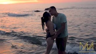 【無修正】【台湾美女】ずっと憧れていた女神とのビーチデート、終了後すぐに部屋に連れ込んで生挿入セックス！ - FC2 Video - 177371