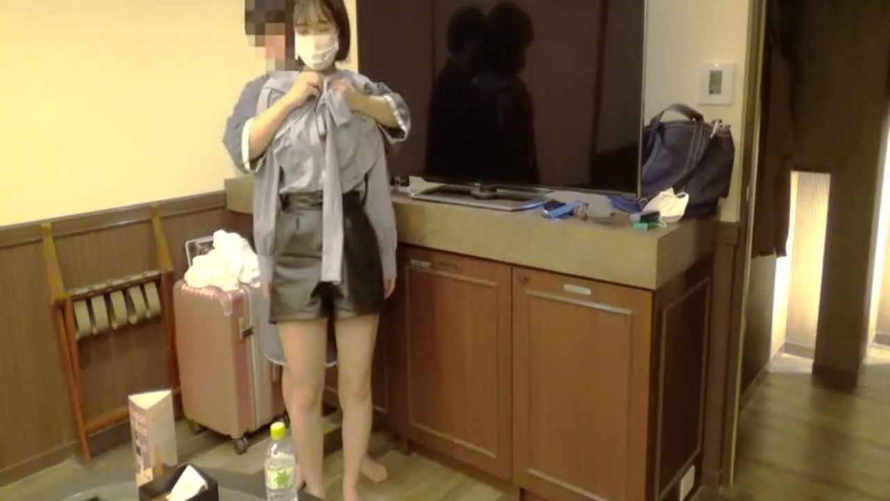 生ハメ中出しで「奥に出して～」本能のままえっち※レビュー特典『モロ』付 - FC2 Video - 179049